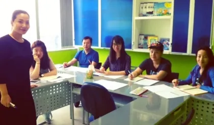 Thai languagefor Chinesee สอนภาษาไทยให้กับชาวจีน - โรงเรียนสอนภาษาจีนตันติ แจ้งวัฒนะ นนทบุรี 